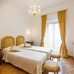 Апартаменты Sarandrea *