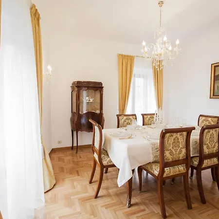 Sarandrea Apartment Rom